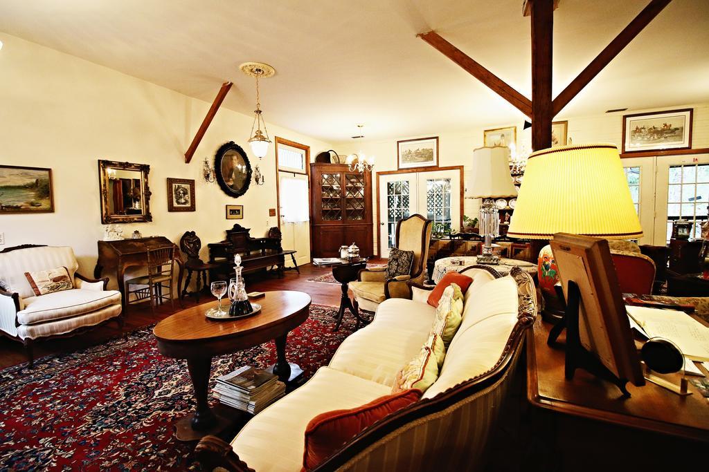 Ebenezer House Bed & Breakfast Burtonsville Buitenkant foto