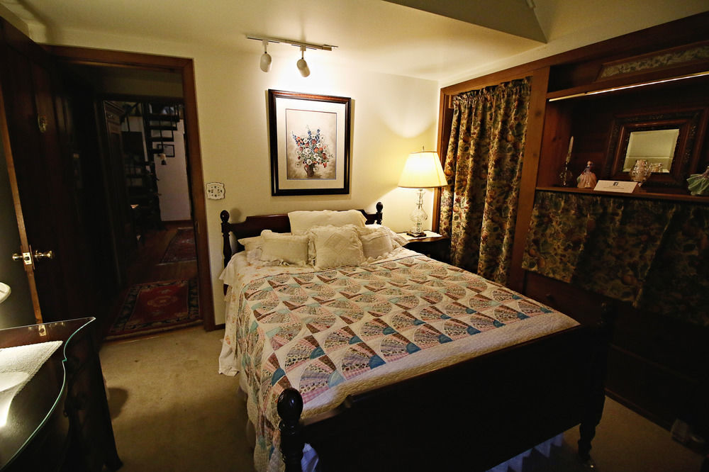 Ebenezer House Bed & Breakfast Burtonsville Buitenkant foto