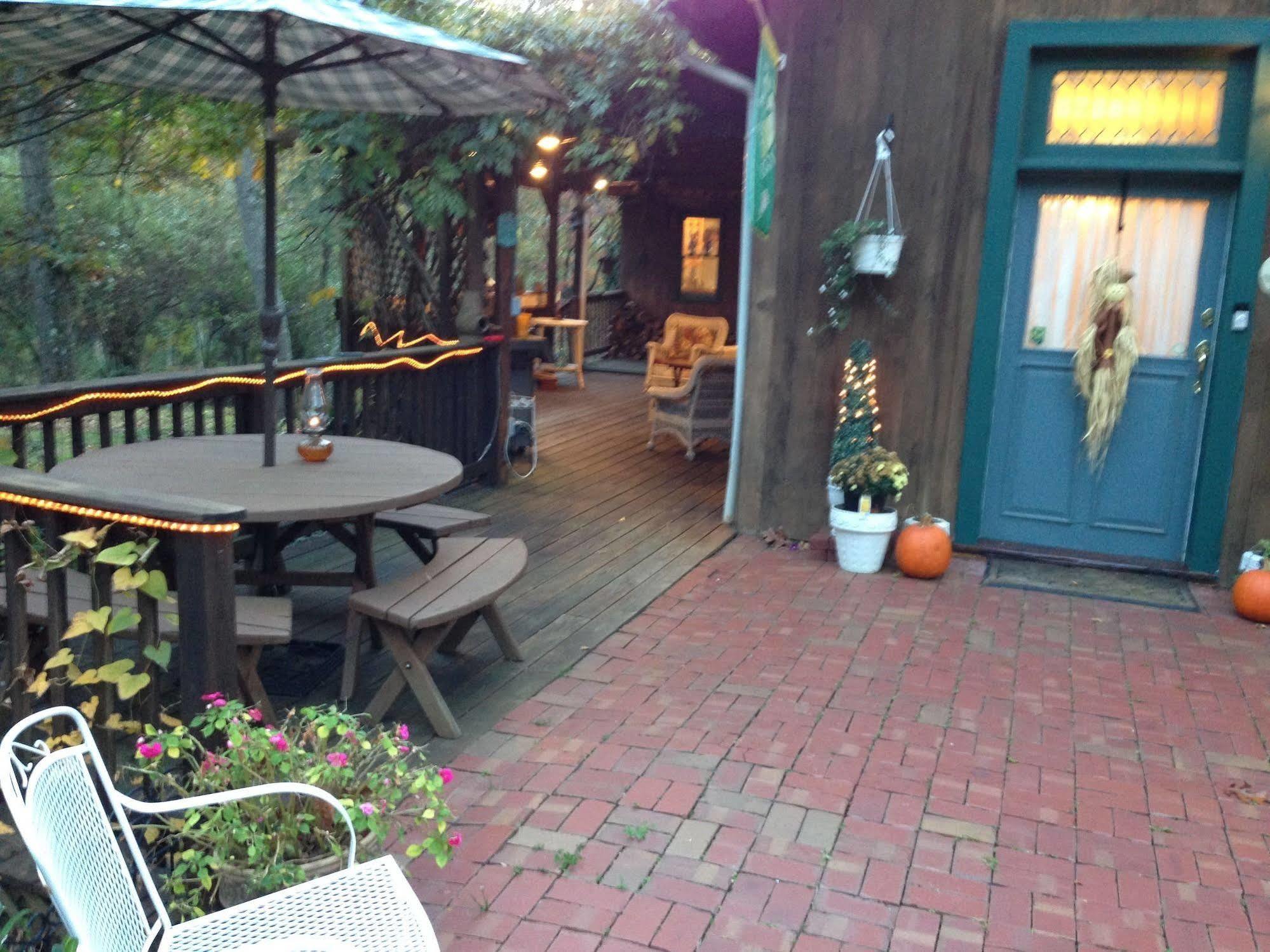 Ebenezer House Bed & Breakfast Burtonsville Buitenkant foto