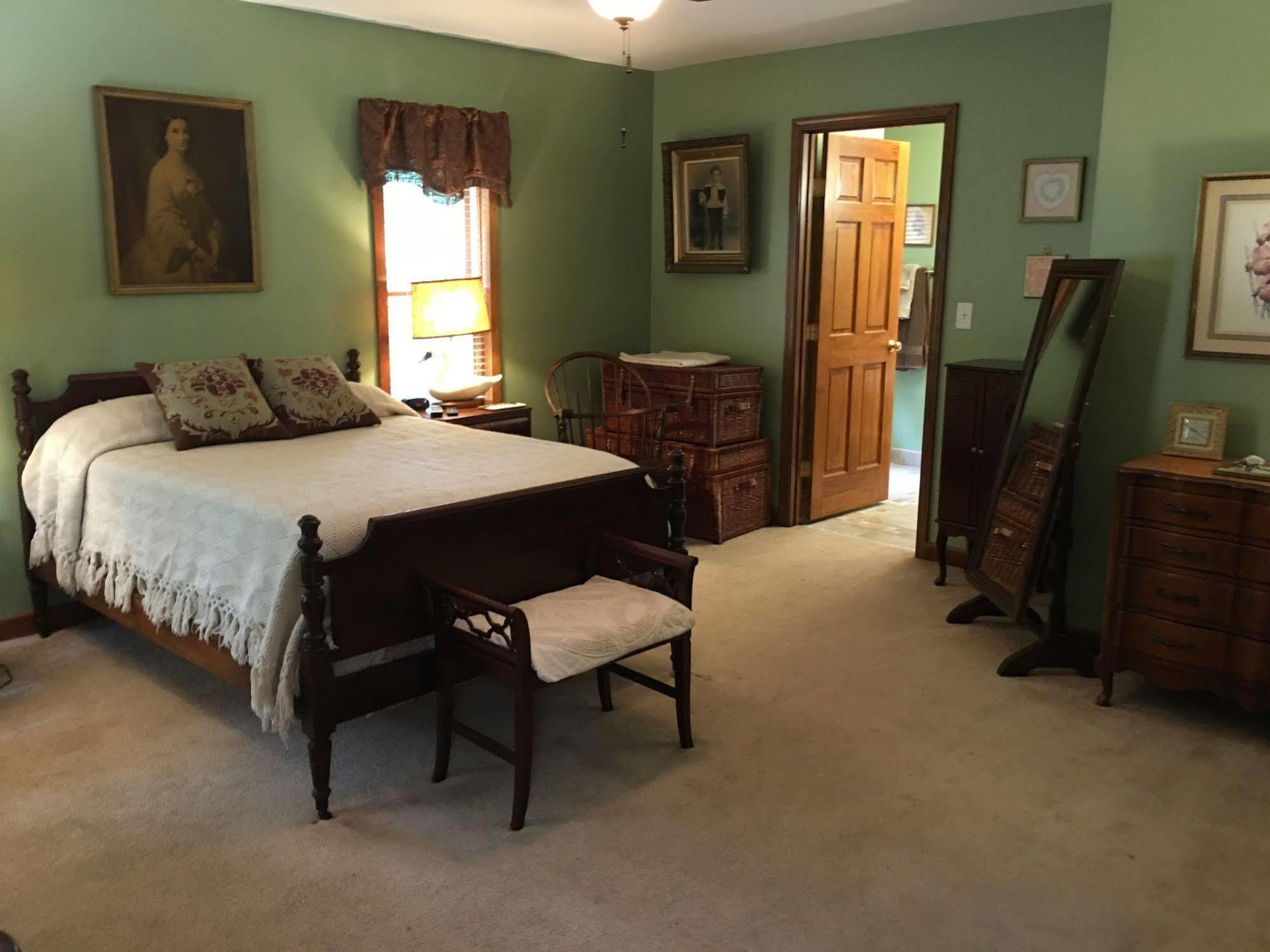 Ebenezer House Bed & Breakfast Burtonsville Buitenkant foto